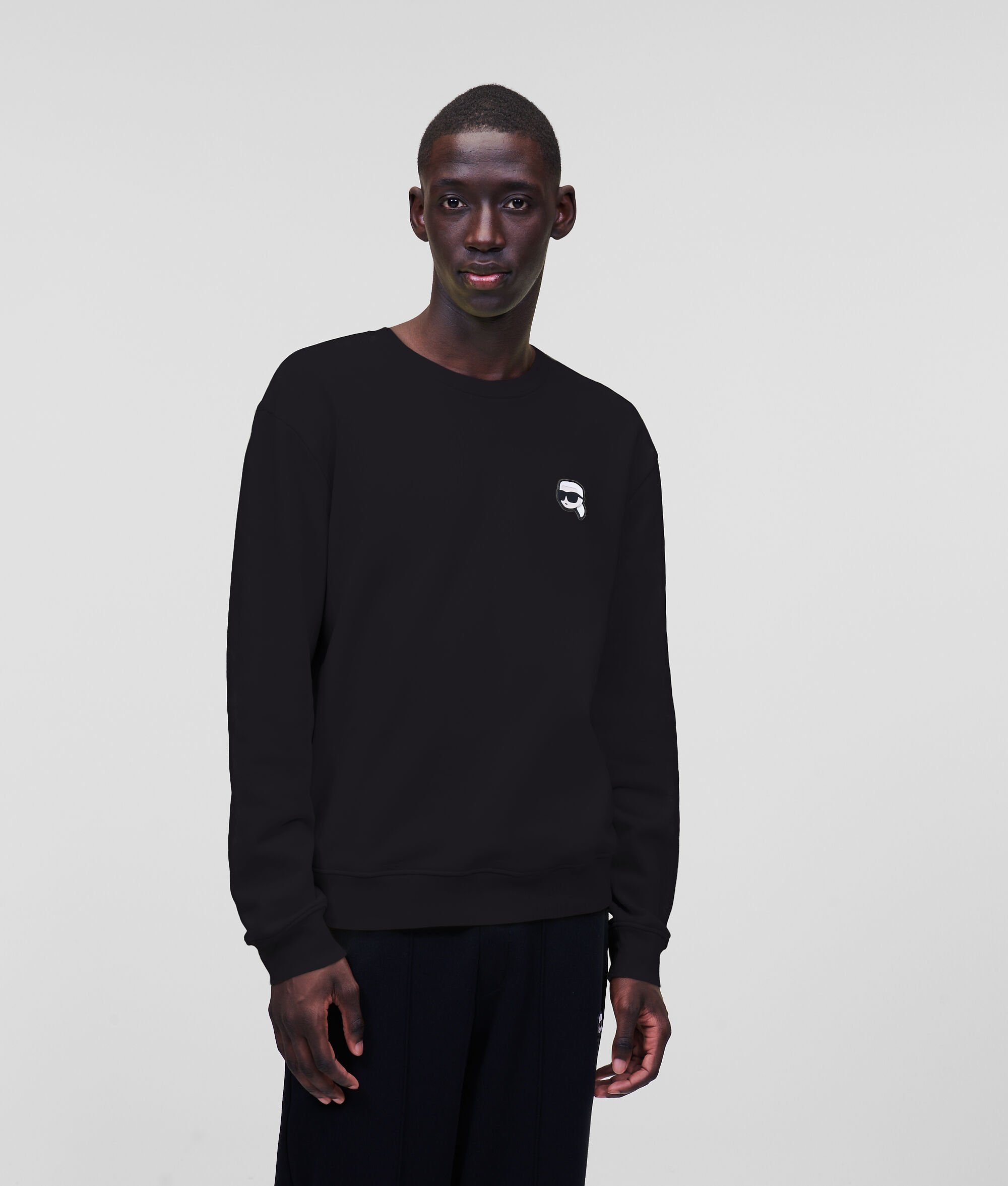 (image for) Functional KARL IKONIK PATCH SWEATSHIRT